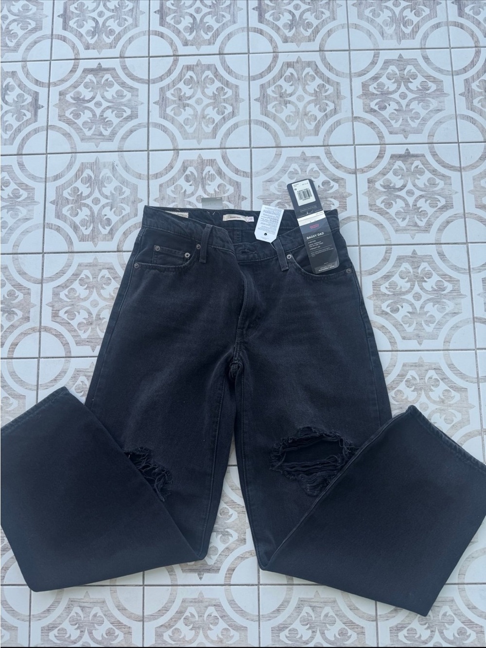 Levi’s black ripped baggy dad jeans 27 NWT
